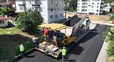 Karamürsel Caddesi baştan sona yenileniyor