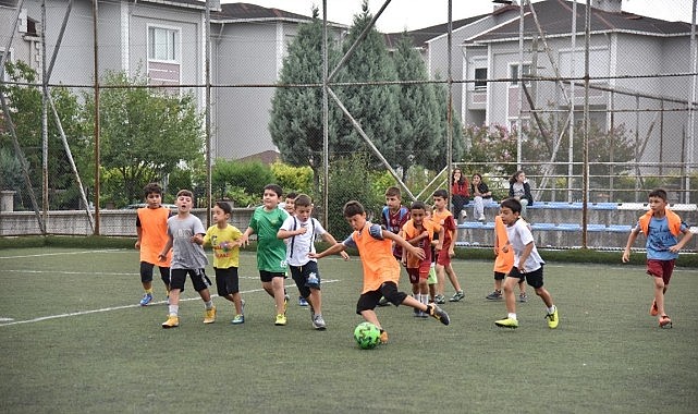 Kartepe'de yaz spor okullarında 10 branşta eğitim verilecek