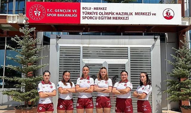 Körfezli 6 kadın ragbicisi milli formayı terletecek
