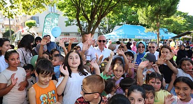 Mutluluk Otobüsü çocukların yüzünü güldürüyor