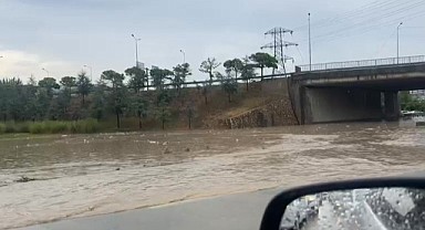 Sağanak yağış Gebze bölgesini vurdu!