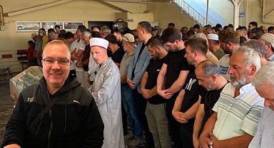 Yeğeni tarafından pala ile öldürülen amca defnedildi!