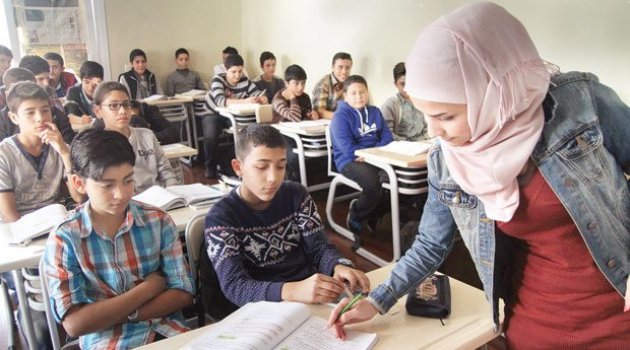 70 bin Suriyeli okula başlıyor