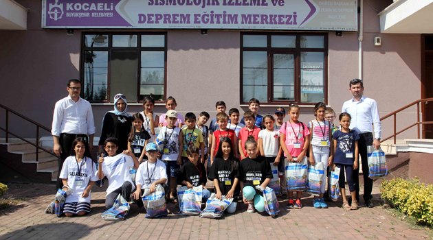 78 bin kişiye deprem eğitimi verildi