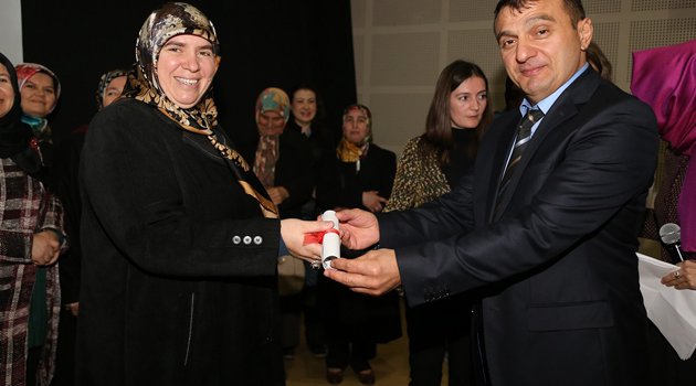 Aile Okulu’nda mezuniyet sevinci