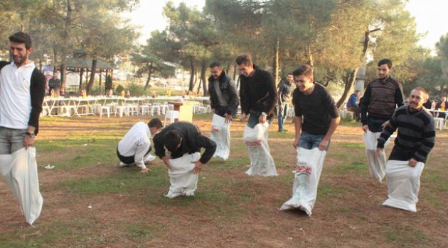AK Parti Çayırova’da bir araya geldi