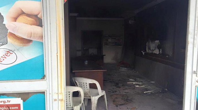 AK Parti mahalle teşkilatına Molotoflu saldırı!