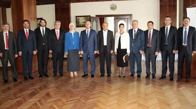 AK Parti’nin 11 adayı buluştu