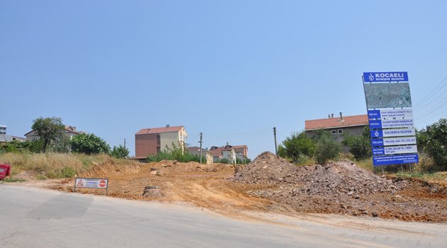 Alternatif yolda hummalı çalışma