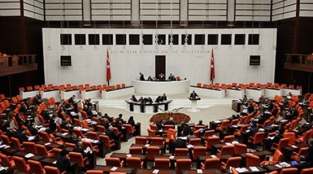 Anayasa değişikliği teklifi kabul edildi