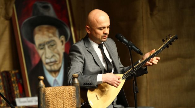 Aşık Veysel türküleriyle anıldı