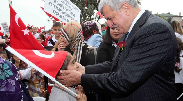 Başkan, ‘’Çocuklarımızı sevgi ve aşkla yetiştireceğiz’’