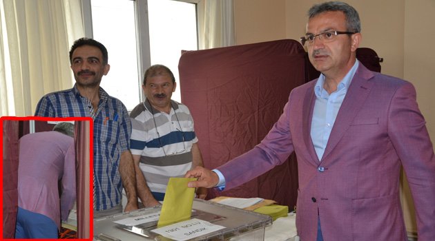 Başkan Köşker oyunu kullandı