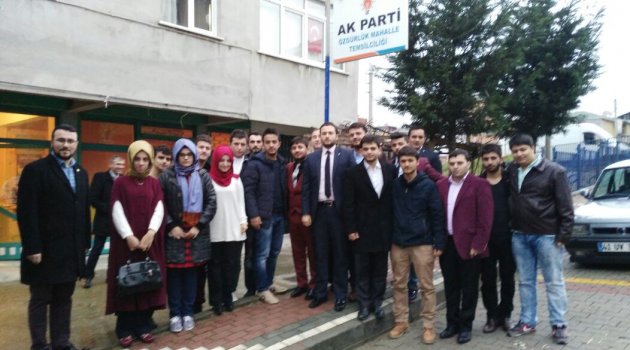 Başkanları ile birlikte sahada