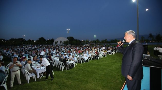 Büyükşehir ailesi iftarda buluştu