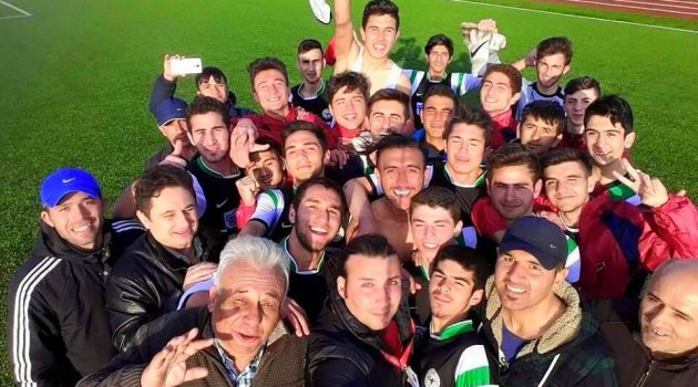 ÇAYIROVA U-17 FİNALDE