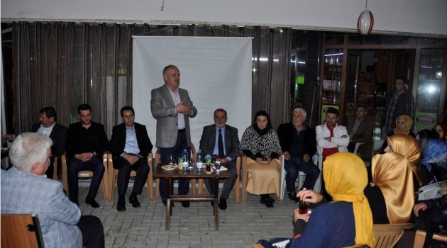 “Darbe Anayasası Ülkenin Önünü Tıkıyor”
