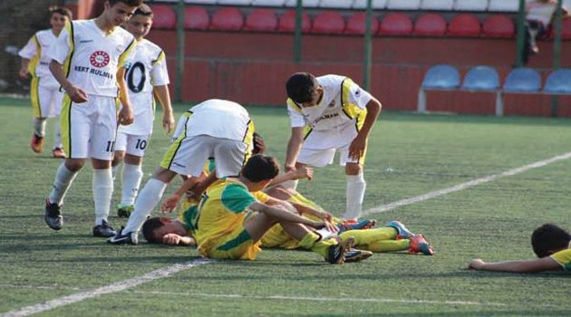Darıca U-13 penaltılarla elendi