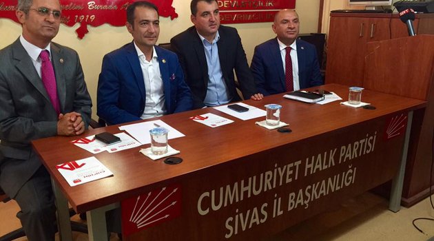“Davutoğlu fırsat kaçırdı”