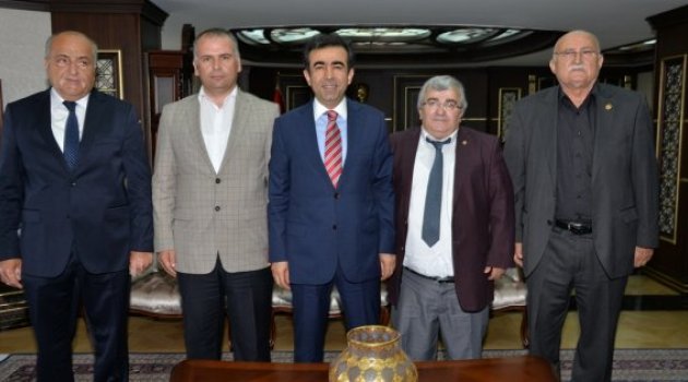 Dernekler Birliği Vali’yi ziyaret etti