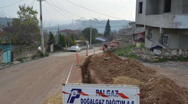 Doğalgaz çalışmaları devam ediyor