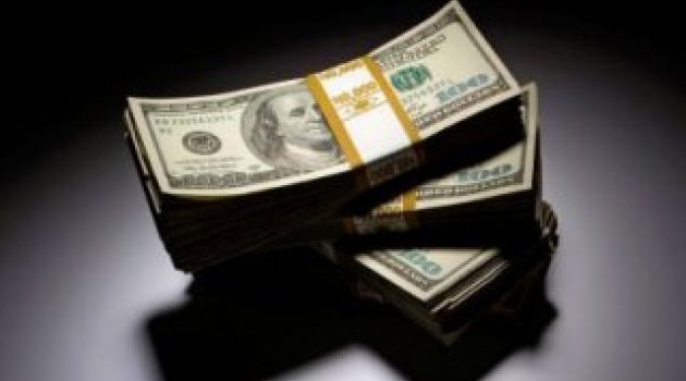 Dolar ve Euro'da tüm zamanların rekoru kırıldı