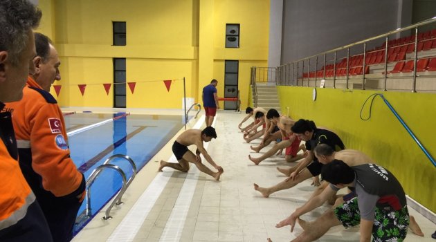 Eğitime başladı