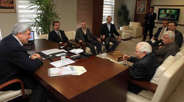 ‘’En güzel hediye kitaptır’’