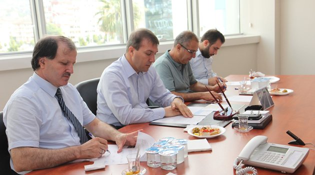 Encümende ihaleler yapıldı