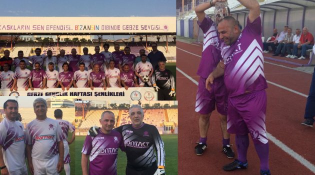 Eski futbolculardan kim kalmış