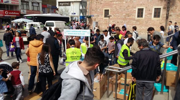 Gebze Semerkand’dan vatandaşa ikram