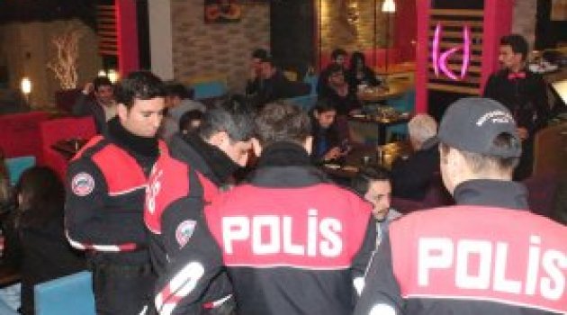 Gebze'de ki cafelere şok baskın