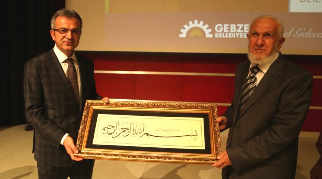 Gebzelilere peygamber sevgisini anlattı