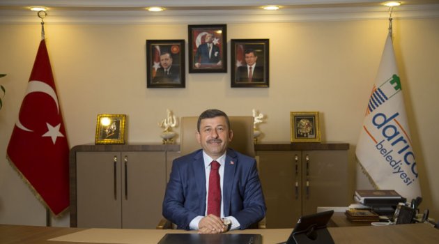 Gelecek nesillere Akif'i anlatmalıyız