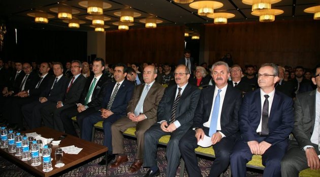 ‘Girişimcilik Zirvesi’ yapıldı