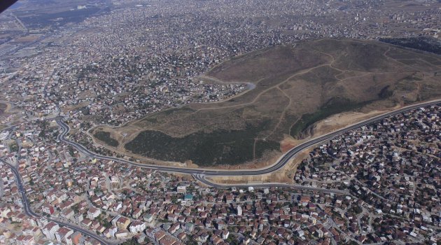 Her şehit için bir fidan dikeceğiz