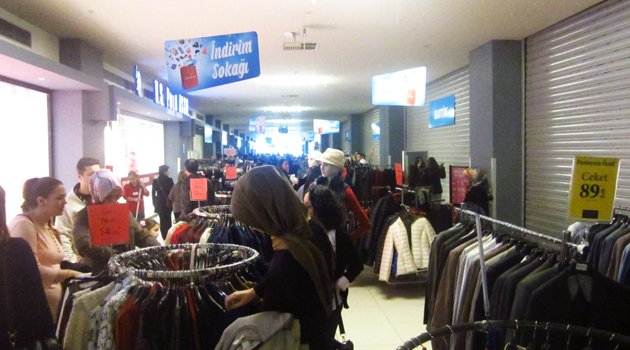 ‘İndirim Sokağı’ açılıyor