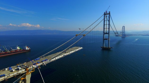 İzmit Körfez Geçiş Köprüsü havadan görüntülendi
