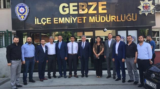 Kaflı ve Soba kamuyu gezdi