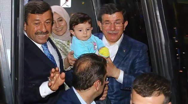 Karabacak Başbakan Davutoğlu’nu ağırladı
