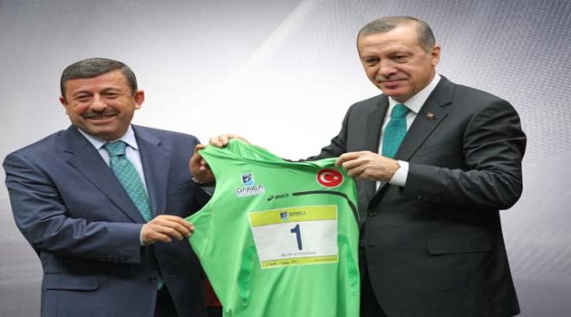 Karabacak’ın yeri başka