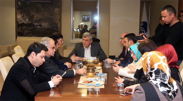 Karaosmanoğlu, Diyarbakır heyetini ağırladı