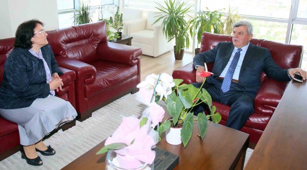 Karaosmanoğlu, Ankara’da