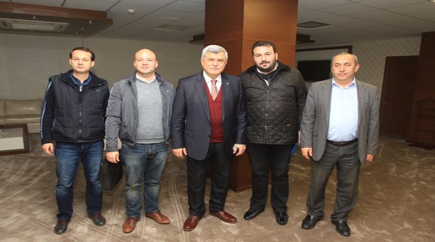 Karaosmanoğlu, Kerestecileri ağırladı