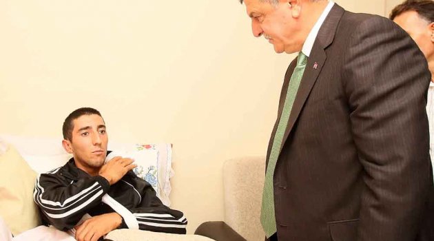 Karaosmanoğlu’ndan, Gazi Varçın’a ziyaret