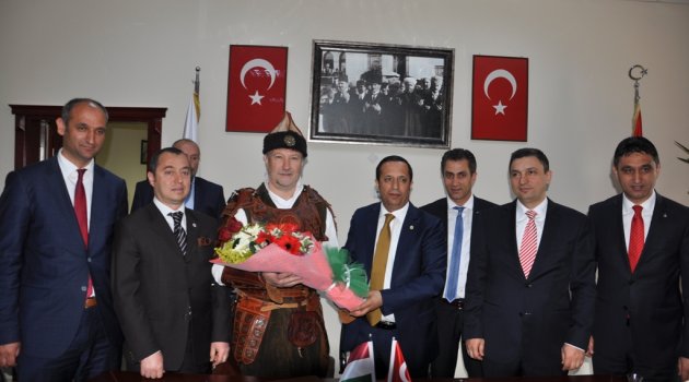 Kardeş Şehir protokolünü imzaladı