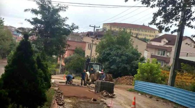 Kazım Özalp Caddesi parke ile kaplandı