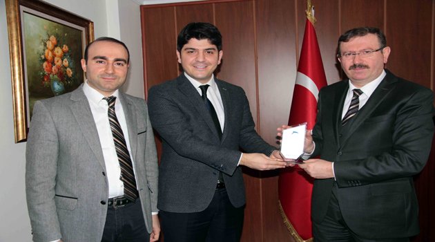 Marmara Belediyeler Birliğinden Plaket