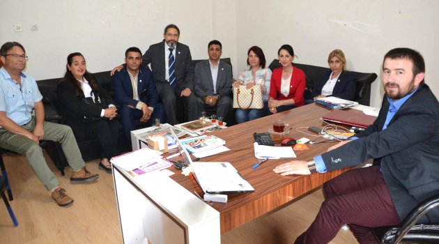 “Medyadan sansür yiyoruz”