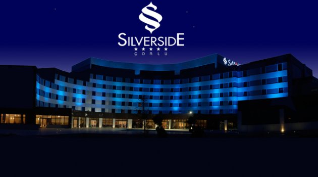 Menekşe 5 yıldızlı Otel'de kalacak